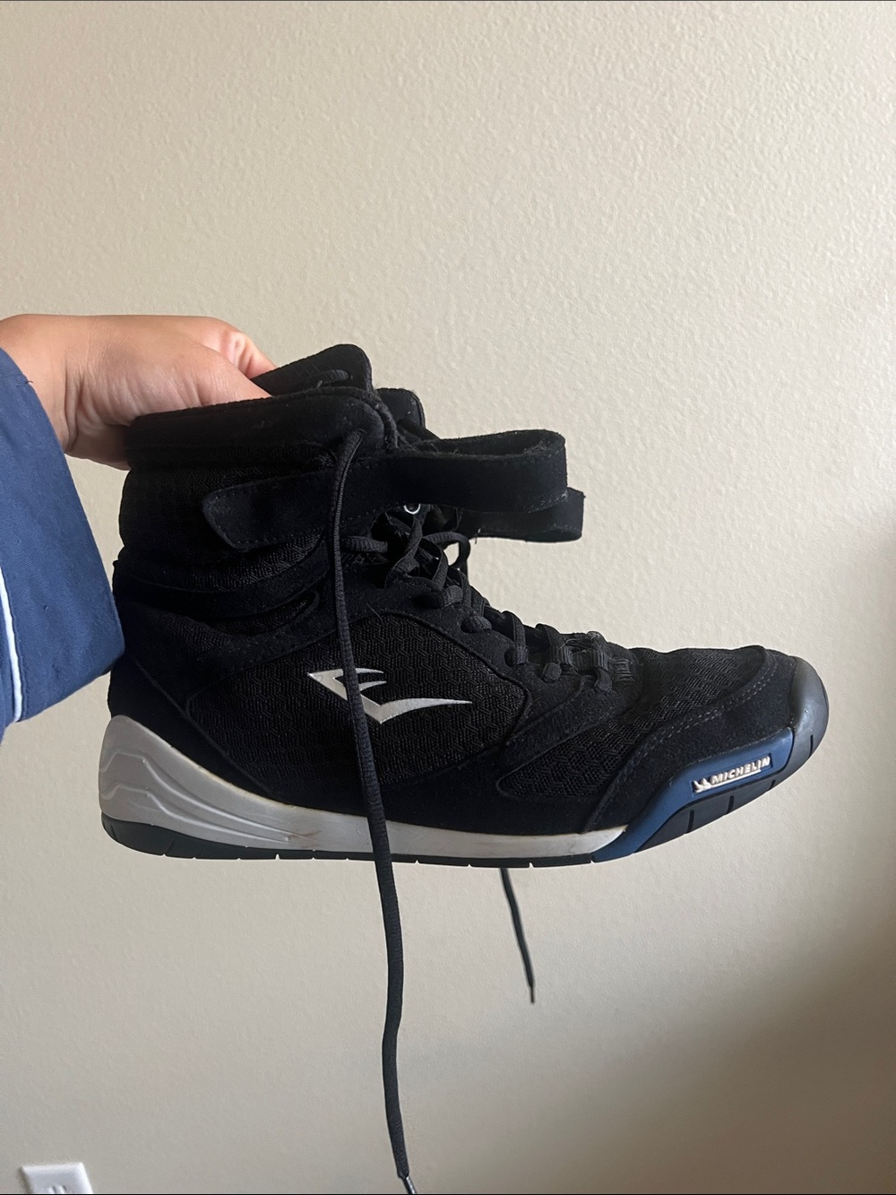 Everlast Black High-Top Athletic Sneaker with Strap